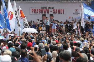 Di Hadapan Ribuan Massa, AHY Menjamin Prabowo-Sandi Mampu Membawa Perubahan