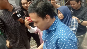 Terseret Kasus Amblesnya Jalan, Putra Walikota Surabaya Diperiksa Polda Jatim