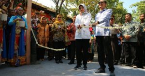 Bupati Buka Pameran Expo Pembangunan Visit to Kraksaan