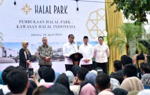 Presiden Jokowi Resmikan Halal Park di Komplek GBK