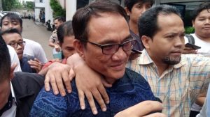 Sindir Pertemuan Mega-Prabowo, Andi Arief ; Kalau Ditanya Malaikat Biar Bisa Menjawab