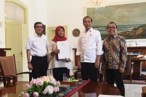 Baiq Nuril : Saya Bangga Punya Presiden Seperti Bapak Jokowi