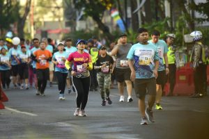 Peserta Marathon Puji Kualitas Udara Kota Pahlawan