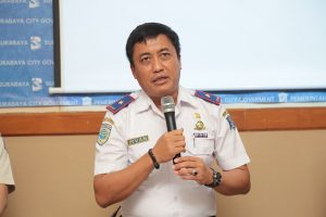 Gandeng Polrestabes, Dishub Surabaya Gencar Sosialisasi Tertib Berlalu Lintas