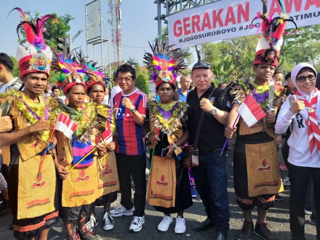 Warga Jawa Timur Suara Perdamaian Melalui Deklarasi Cinta Papua
