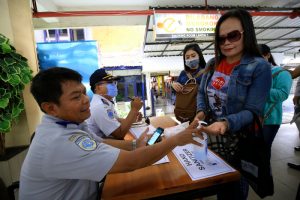 Antisipasi Corona, Pemkot Surabaya Lakukan Disinfektan