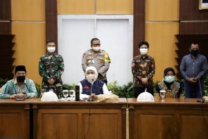 Walikota Surabaya Patuhi Keputusan Gubernur Jatim