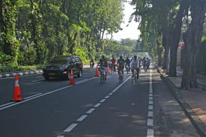 Tertibkan Bersepeda Malam Hari Dishub Surabaya Siapkan Jalur Khusus