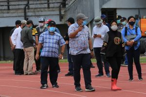 Usai Bertemu Menpora, Risma Sidak Stadion GBT Surabaya