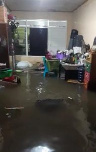Disapa Hujan, Sejumlah Kawasan di Surabaya Banjir