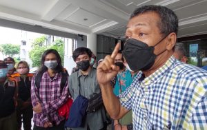 Batal Bertemu Walikota, KPSIS dan ABS Ditemui Wawali Surabaya