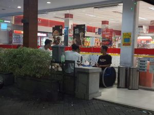 Mini Market Buka 24 Jam, Warung Cak Min Wajib Patuhi Jam Operasional