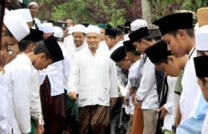 KH. Abdul Mun’im : Menjaga NU Menjaga Pesantren﻿
