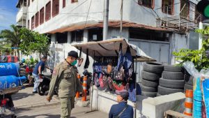 ﻿Tindaklanjuti Usulan Warga, Pemkos Normalisasi Saluran Jalan Gembong Tebasan