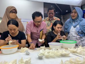 Komisi C DPRD Yos Sudarso Sidak Home Industri Sarang Burung Walet