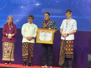 Dihadiri Wapres, Surabaya Kembali Raih Penghargaan Predikat “A” Akuntabilitas Kinerja