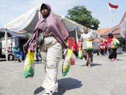 Mantab….!!! Stok Beras di Kota Surabaya Aman