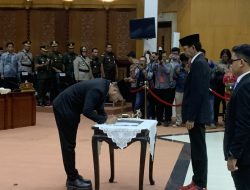 PAW DPRD Kota Surabaya, Airlangga Justitia Resmi Gantikan Alm Ratih Retnowati